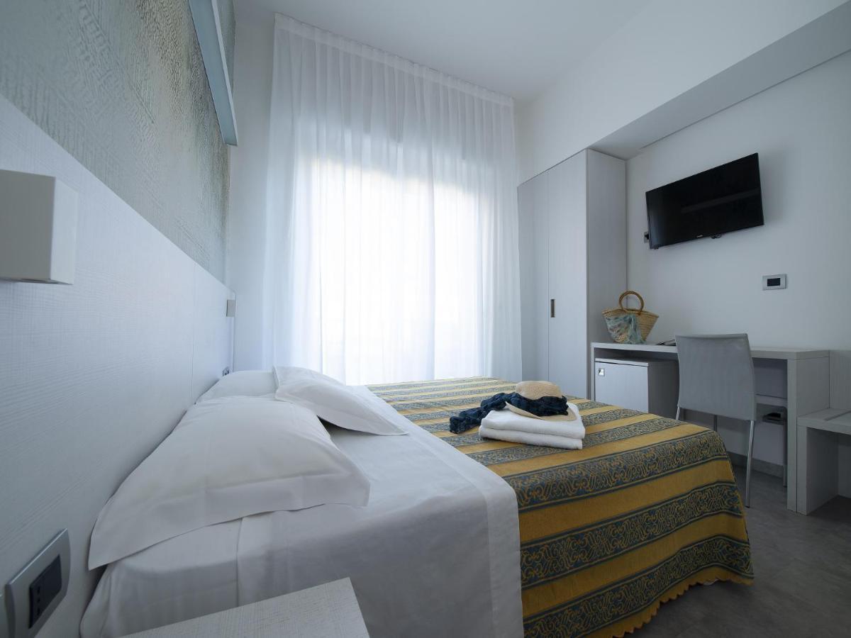 Hotel Pillon Bibione Exterior foto