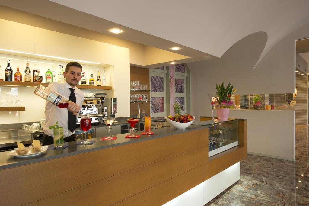 Hotel Pillon Bibione Exterior foto