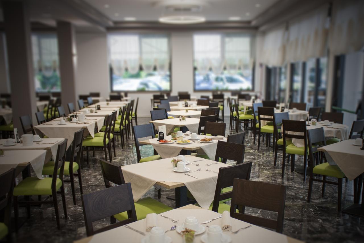 Hotel Pillon Bibione Exterior foto