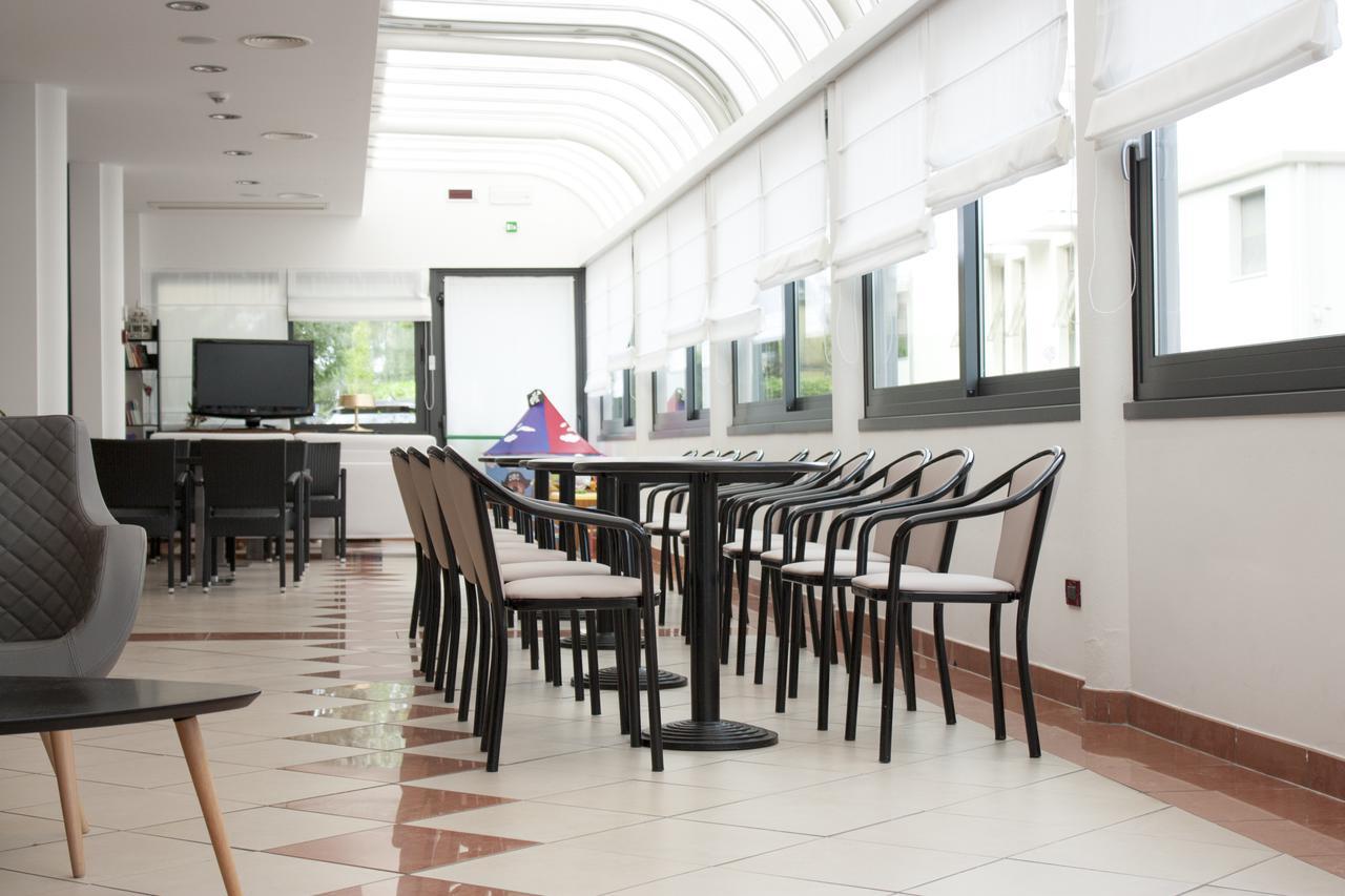 Hotel Pillon Bibione Exterior foto